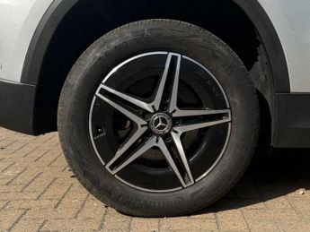 Mercedes-Benz EQA AMG Line