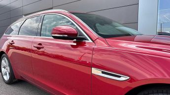 Jaguar XF Portfolio