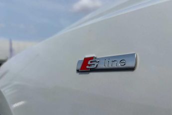 Audi Q3 Edition 1