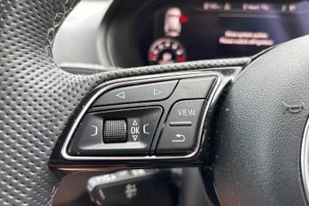 Audi Q2 S Line