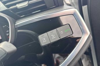 Audi Q3 S Line