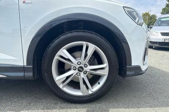 Audi Q3 S Line