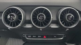 Audi TT TTS Black Edition