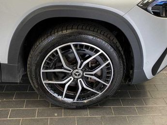 Mercedes-Benz EQB AMG Line