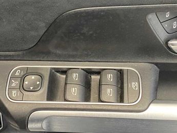 Mercedes-Benz EQB AMG Line