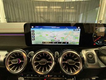 Mercedes-Benz EQB AMG Line