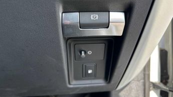 Land Rover Defender X-Dynamic S