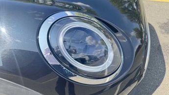 MINI Hatchback Cooper S Level 2