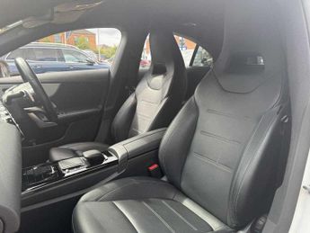 Mercedes-Benz Cla AMG Line