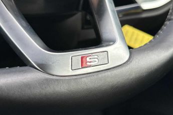 Audi Q3 S Line