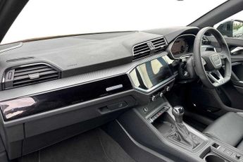 Audi Q3 Black Edition