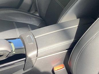 Mercedes-Benz Cla AMG Line