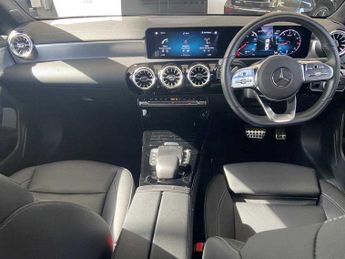 Mercedes-Benz Cla AMG Line