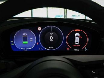 Porsche Macan Electric 