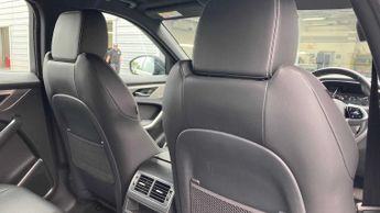 Jaguar F-PACE R-Dynamic S