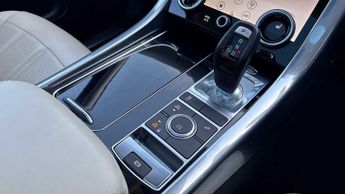 Land Rover Range Rover Sport HSE Silver