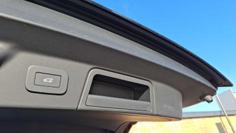 Land Rover Range Rover Velar Dynamic SE