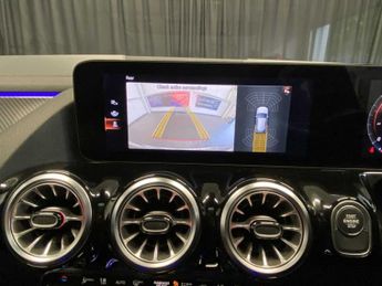 Mercedes-Benz GLA Exclusive Edition