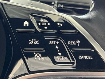 Mercedes-Benz E Class Exclusive Edition