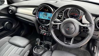 MINI Hatchback Cooper Exclusive