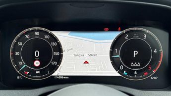 Jaguar XE R-Dynamic SE Black