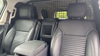 Land Rover Discovery Diesel SE Commercial