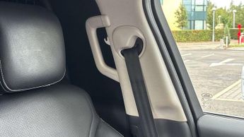 Land Rover Discovery Diesel SE Commercial