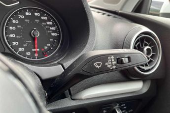 Audi A3 SE Technik