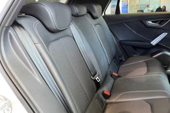 Audi Q2 Black Edition