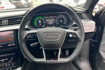 Audi E-Tron Black Edition