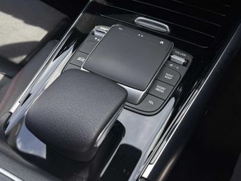 Mercedes-Benz GLA AMG Line