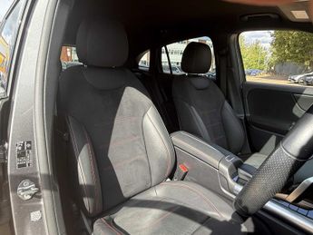 Mercedes-Benz GLA AMG Line