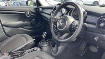 MINI Hatchback Cooper Classic