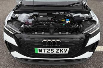 Audi Q4 Black Edition