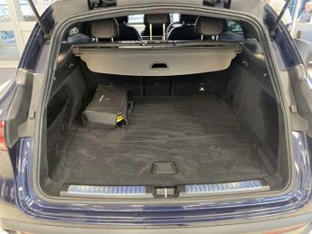 Mercedes-Benz EQC AMG Line