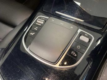 Mercedes-Benz EQC AMG Line