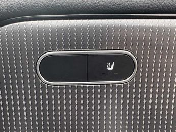 Mercedes-Benz GLA Sport