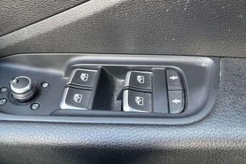 Audi Q2 S Line