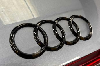 Audi Q4 Black Edition