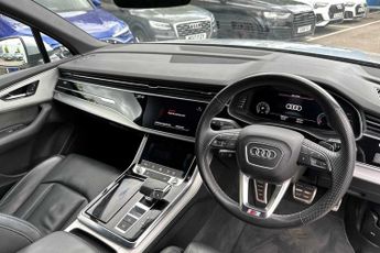 Audi Q7 S Line