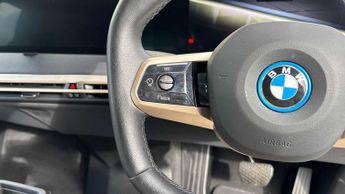 BMW Ix M Sport