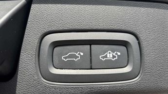 Volvo XC60 R DESIGN Pro