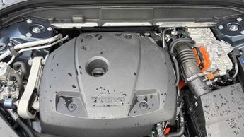 Volvo XC60 R DESIGN Pro