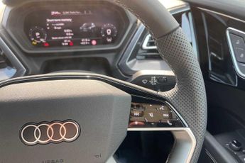 Audi Q4 S Line