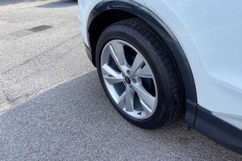 Audi Q4 S Line