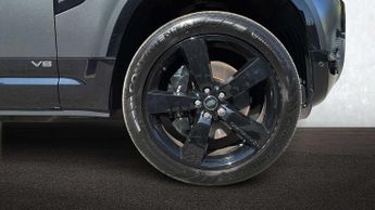 Land Rover Defender Carpathian Edition