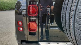 Land Rover Defender 90 Diesel X-Dynamic HSE