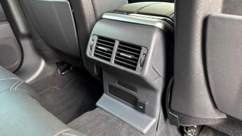 Land Rover Range Rover Velar R-Dynamic SE