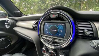 MINI Hatchback Cooper Exclusive