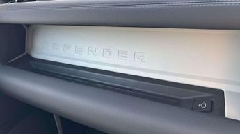 Land Rover Defender 90 Diesel 
